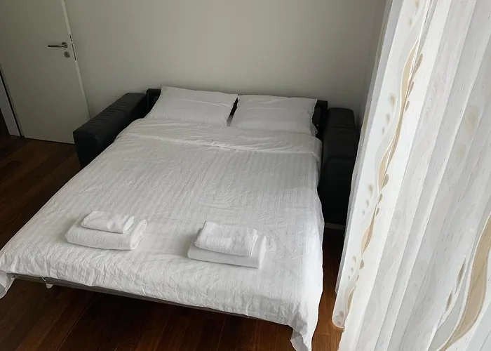 For 1 To 6 People, 3 Double Beds *