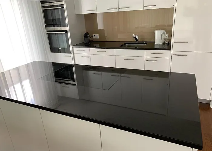 Lejlighed For 1 To 6 People, 3 Double Beds *