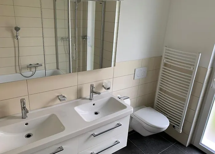 For 1 To 6 People, 3 Double Beds * Seftigen